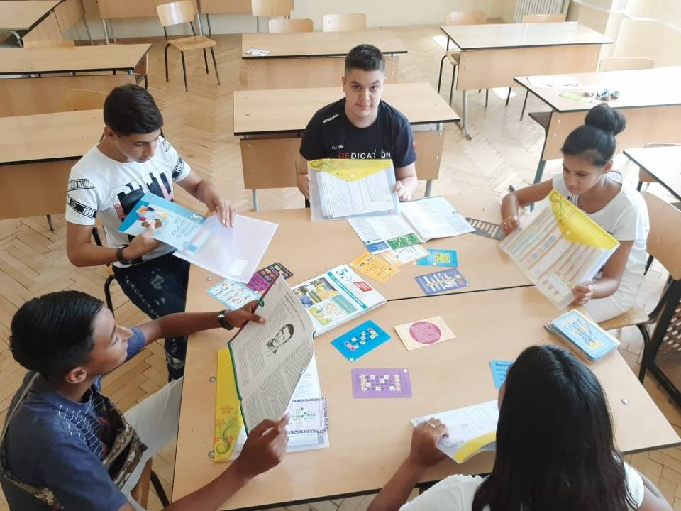 Проект " Подкрепа за успех", занимания на групите 5-7 клас през лятната ваканция